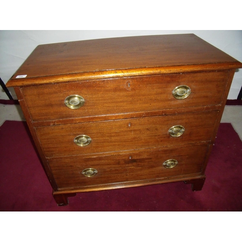 298 - 19th C mahogany chest of three drawers on raised bracket feet (91.5cm x 48cm x 82cm)