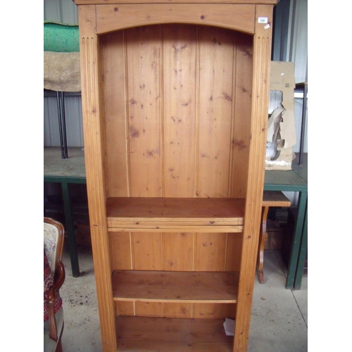 340 - Modern pine five tier adjustable height open bookcase (93cm x 37cm x 194cm)