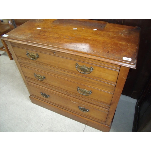 451 - Early 20th century mahogany chest of three drawers (84cm x 44cm x 76cm)