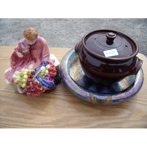 75 - Devon Fielding's Rural lusterware bowl depicting various butterflies (diameter 30cm), Royal Doulton ... 