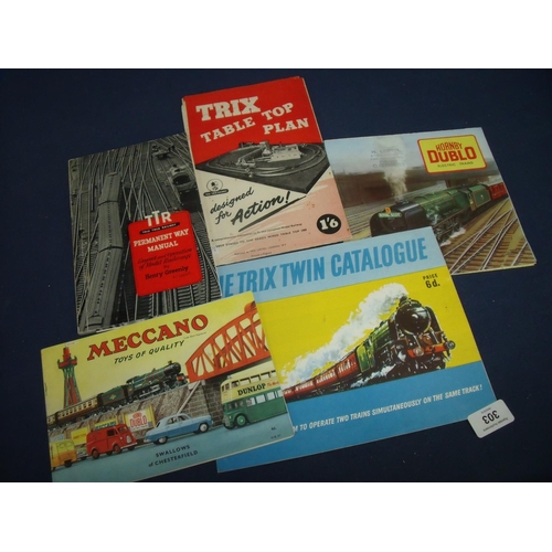 303 - Selection of various booklets, magazines including Airfix, Meccano, Hornby Duplo, Tricks etc