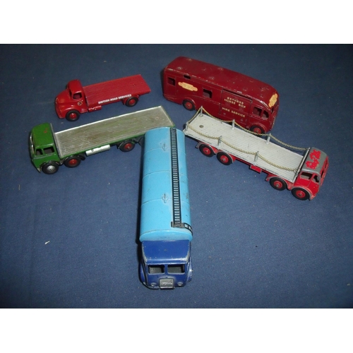 97 - Collection of Dinky diecast vehicles including Layland Comet flatbed, horse box, British Railways, t... 