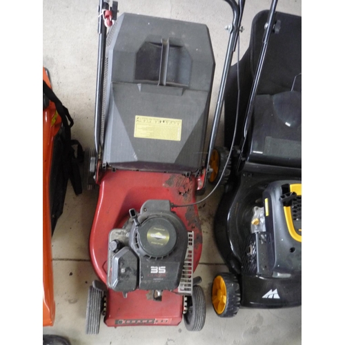 51 - 35 Classic petrol mower with a Briggs and Straten engine
