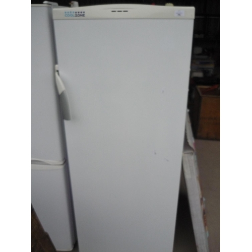 73 - Upright freezer - Coolzone freezer