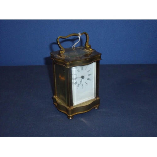 102 - French 20th C brass cased carriage clock with white enamel dial, lever platform escapement movement ... 