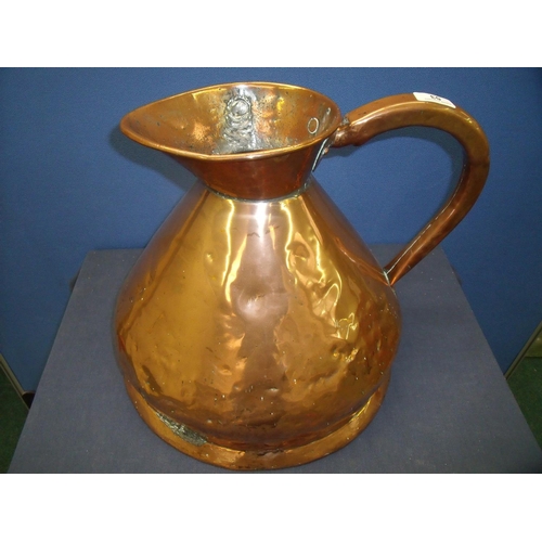 53 - Large 19th C three gallon copper measure jug (35cm high)