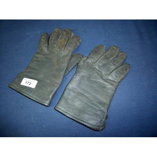 46 - Pair of German Airforce leather gloves