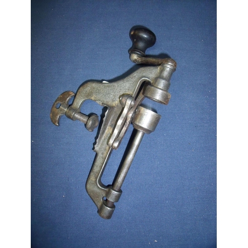 130 - 12B pin fire rollover tool