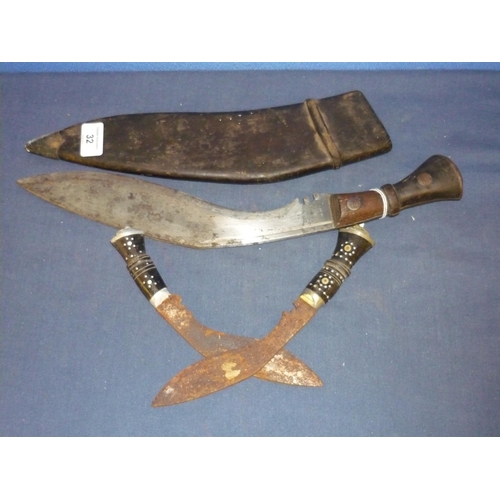 32 - Circa WWII military issue type Kukri knife with 12 3/4 inch blade stamped SA HW45 with two piece woo... 