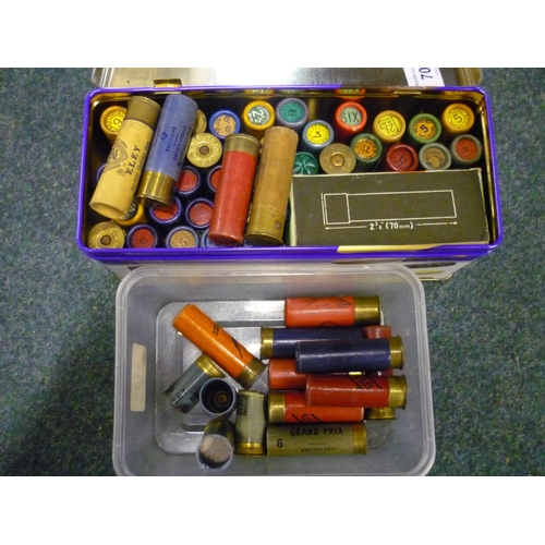 709 - Quantity of various assorted vintage paper cased 16 bore shotgun cartridges and casings including El... 