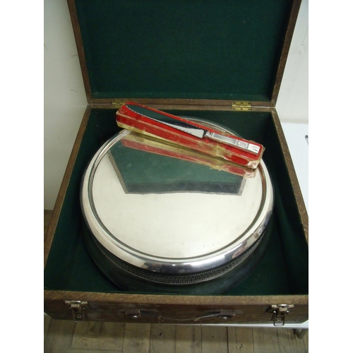 31 - Large oak cased silver plated celebration cake stand (diameter 40cm) and a boxed cake knife