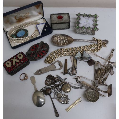 58 - Selection of various assorted costume jewellery, silver plated ware, silver plated box, belt buckle,... 