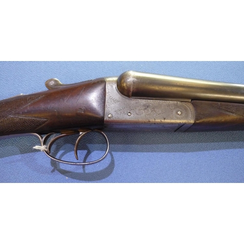 495 - F.W. Hart 12 bore side by side shotgun with 28 inch barrels with engraved name to the top rib F.W. H... 