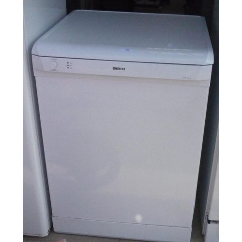 105 - Beko dishwasher (DSFN1534W)