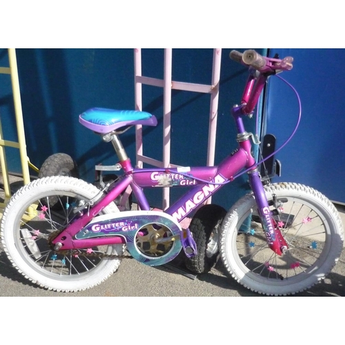 115 - Child's Magna Glittergirl bike