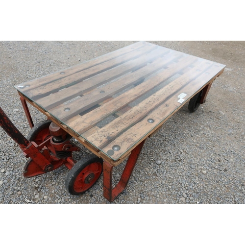 136 - Slingsby Hydraulic Pallet Truck converted to a coffee table