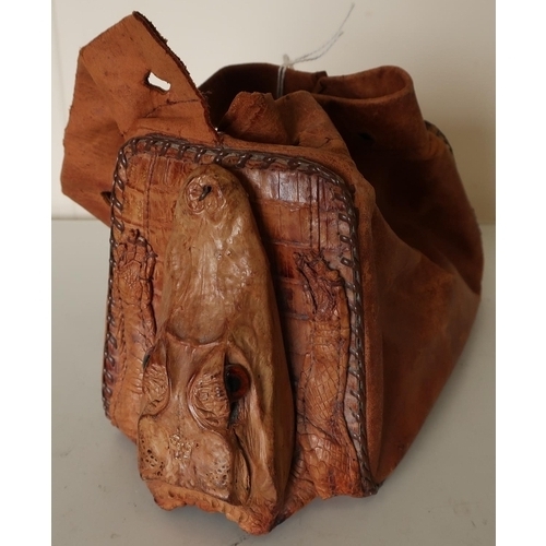 491 - Circa 1920/30s full head crocodile bag