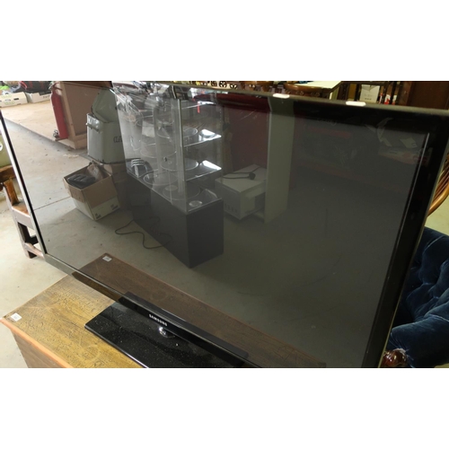 71 - Samsung 50 inch flat screen TV