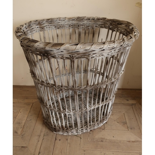 543 - Large wicker mill basket (85cm x 82cm)