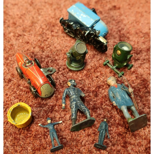 108 - Small selection of various Britains figures including motorbike & sidecar, search lights and other i... 