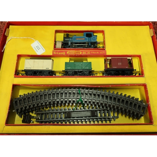 222 - Boxed Tri-ang RS 24 Goods Train Set with instruction manual