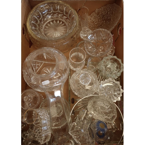 260 - Selection of various quality cut and other glassware in one box