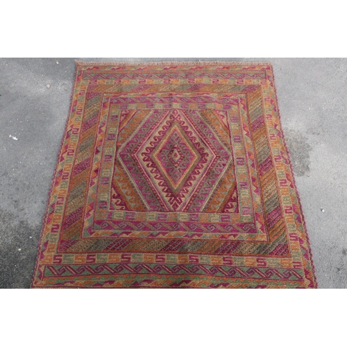 570 - Gazak rug (123cm x 114cm)