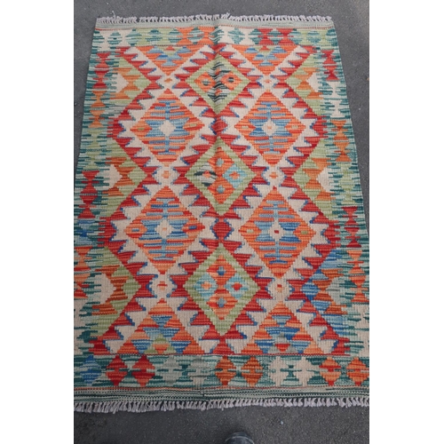 572 - Vegetable dye wool Chobi Kelim rug (150cm x 103cm)