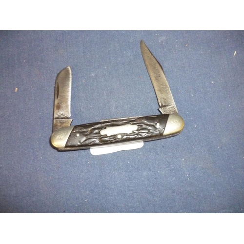 97 - George Wostenholm of Sheffield I.XL pocket knife with two piece grips and four folding blades