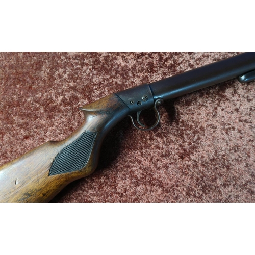 404 - Vintage BSA type under lever .22 air rifle No S18235