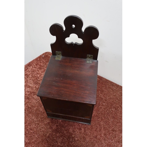 17 - Mahogany inlaid wall mounted box with sloped hinged top above inlaid panel (19cm x 17cm x 37cm)