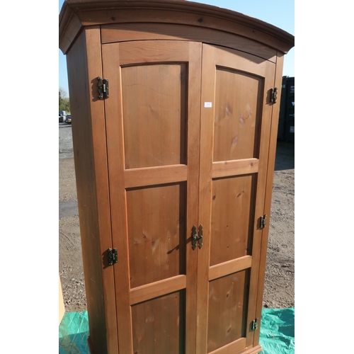 373 - Pine double door arched top wardrobe (width 105cm)