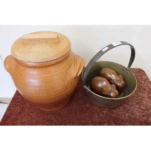 464 - Brass jam pan, two carved elephants and a large twin handled Earthen ware crock pot with lift off wo... 