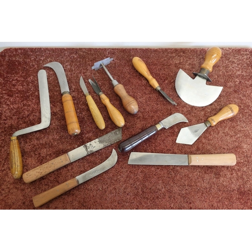 58 - Selection of Sheffield made hand tools with turned wood handles, Petty's Celebrated Sheffield barrel... 