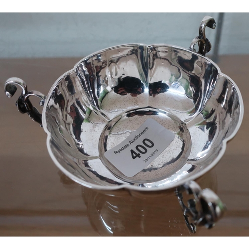 400 - Sheffield silver hallmarked bonbon dish with three handled supports