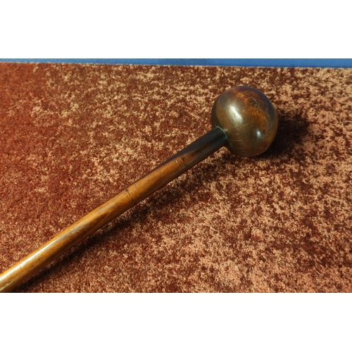 55 - African Zulu type Knobkerrie club with bulbous end (overall length 67cm)