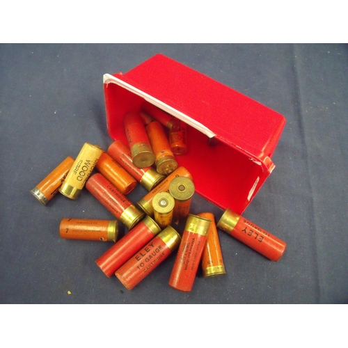 626 - Box containing a quantity of various assorted inert vintage shotgun cartridges