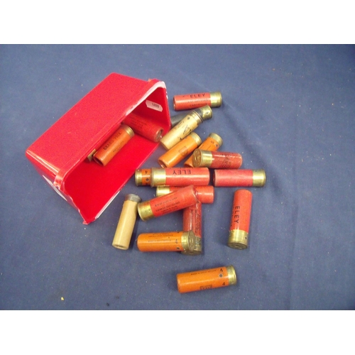 627 - Box containing a quantity of various assorted inert vintage shotgun cartridges