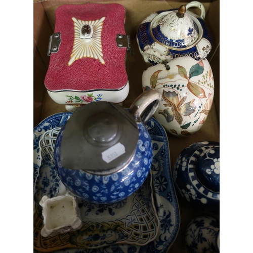 16 - Victorian and later ceramics in one box, including a Chinese style blue & white ginger jar with lift... 