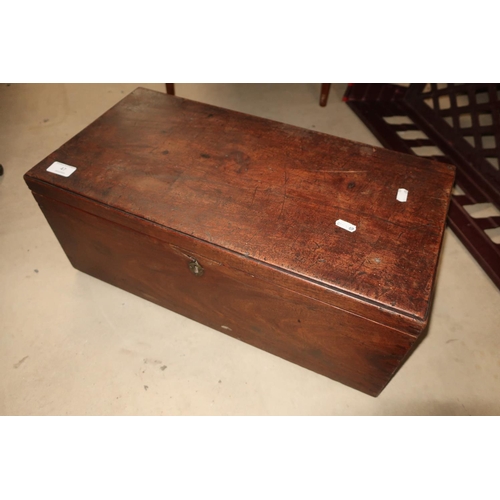 47 - Large 19th C mahogany rectangular table box with hinged top and twin carrying handles (55.5cm x 28.5... 