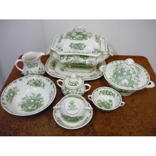 241 - Large and comprehensive part Masons fruit basket pattern dinner and tea service including large ture... 