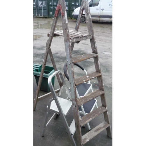 1 - Set of wooden stepladders, a small set of aluminium ladders and a small set of metal & rubber stepla... 