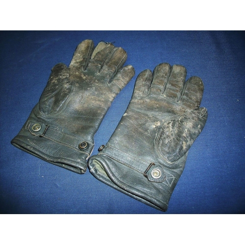 152 - Pair of German Airforce leather gloves