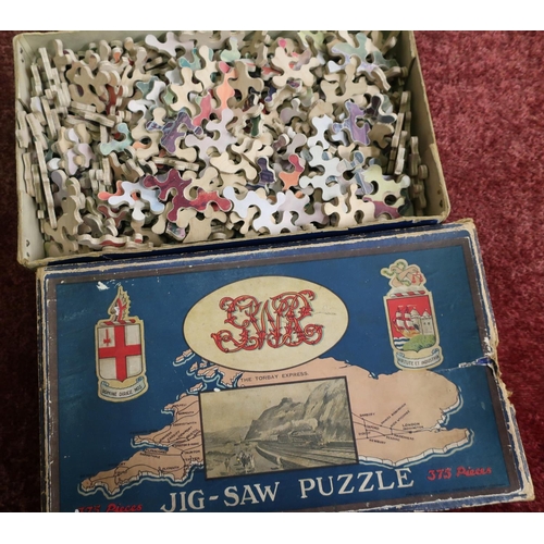 13 - Vintage boxed railway GWR jigsaw puzzle