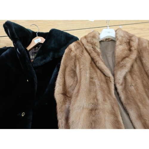 550 - Two vintage ladies fur coats, one by Adarcrea (2)
