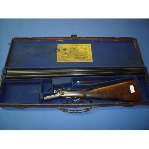 892 - Cased Thomas Bland & Son 12 bore side by side hammer gun with 30 inch barrels and 15 inch straight t... 