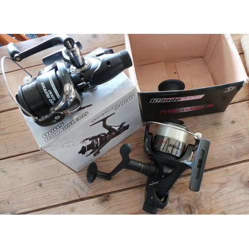 353 - Speed Runner 5000 fishing reel and a Grandeslam Power Runner 50 fishing reel