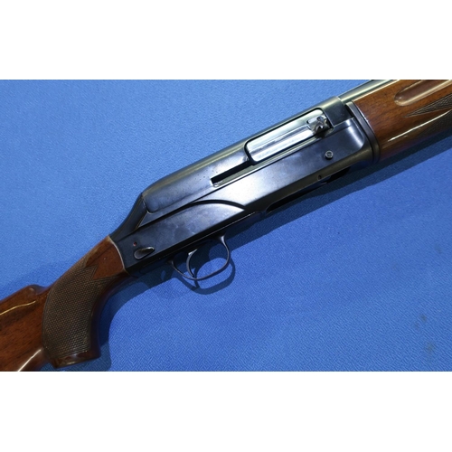 799 - Breda 12 bore semi auto shotgun with 24 inch barrel and 2 inch choke extension, serial no. 154280 (s... 