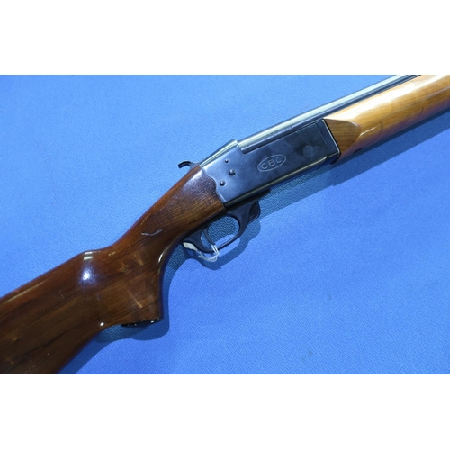 878 - CBC 12 bore single barrel shotgun with 32 inch barrel, serial no. 1465655 (shotgun certificate requi... 