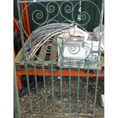 193 - Single ornate wrought iron gate with post